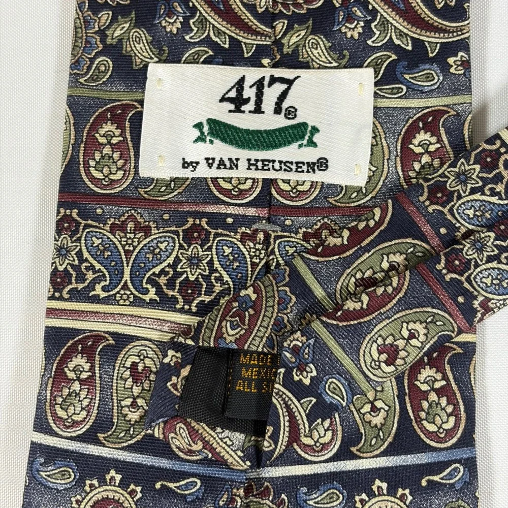 Van Heusen 417 Silk Paisley Tie Navy Blue Burgundy‎ Floral Necktie Grandpacore